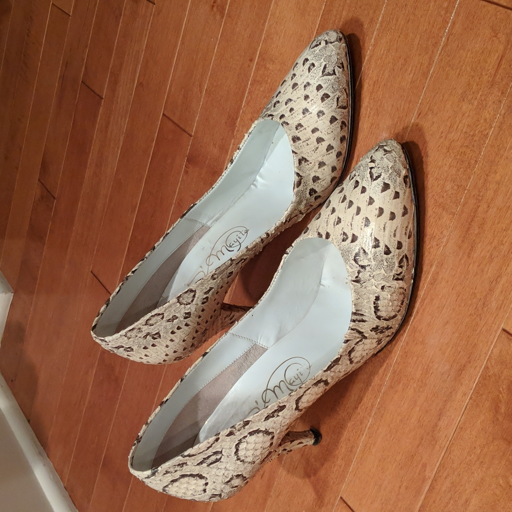 Authentic D'Mayi Snakeskin Women's Pumps